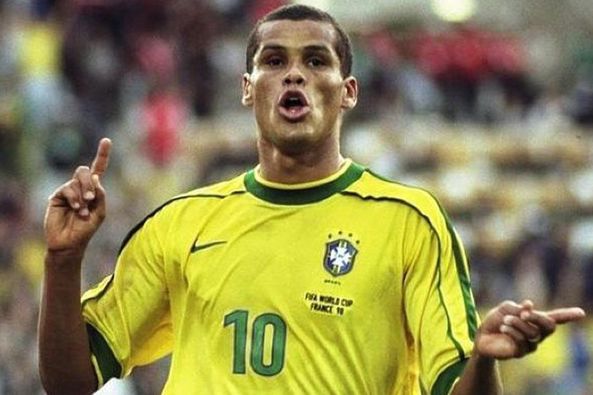 事件的深入 事件的深入