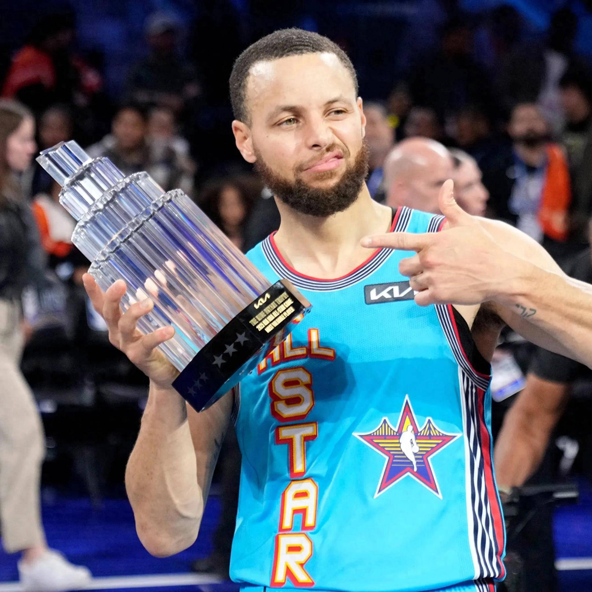 表现已经超 表现已经超