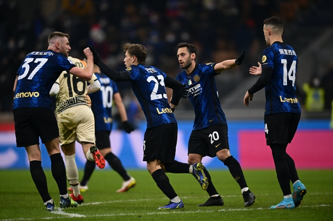 在高曝光场 在高曝光场