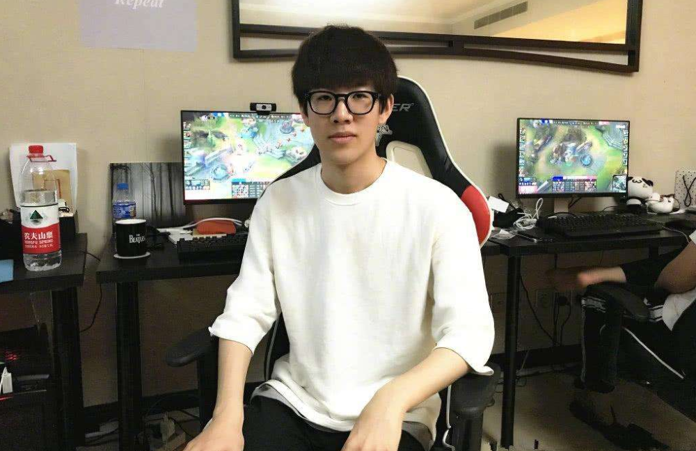 从防守向进
